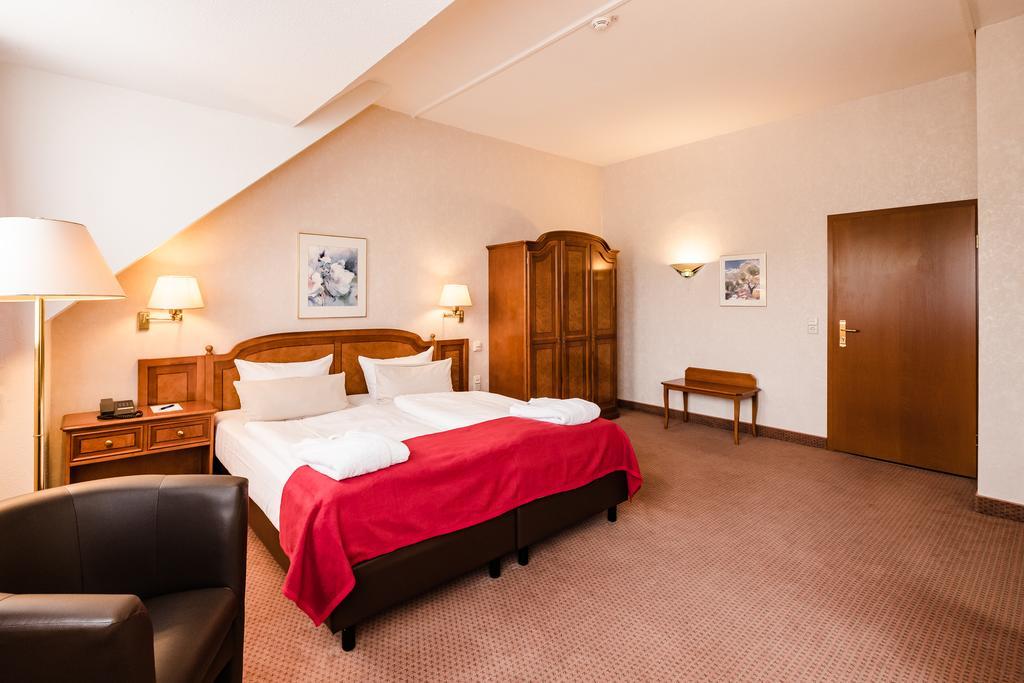 Das 53°Hotel Bad Zwischenahn Bagian luar foto