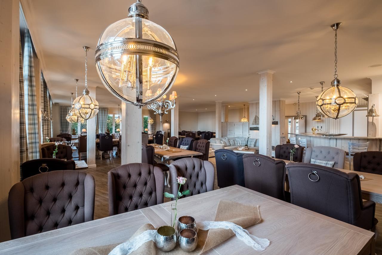 Das 53°Hotel Bad Zwischenahn Bagian luar foto
