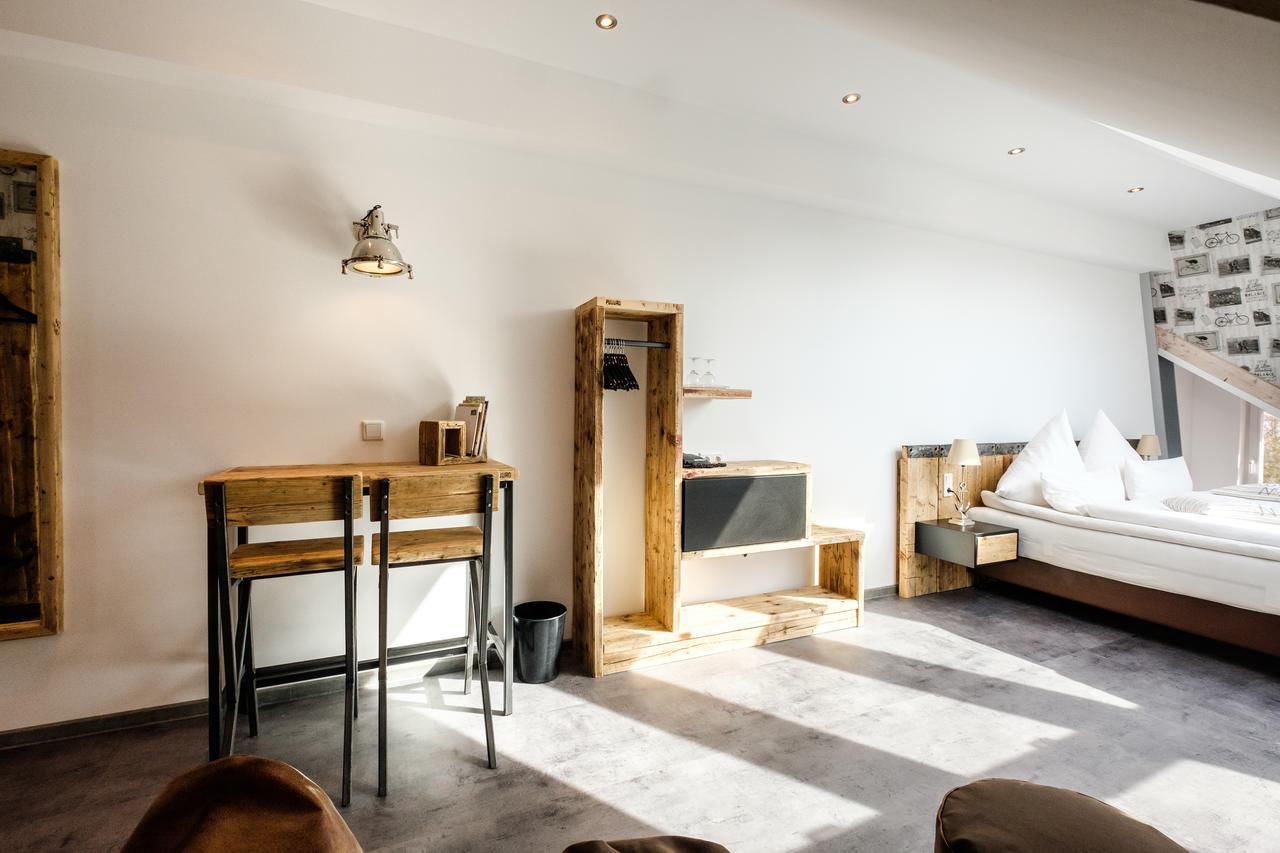 Das 53°Hotel Bad Zwischenahn Bagian luar foto