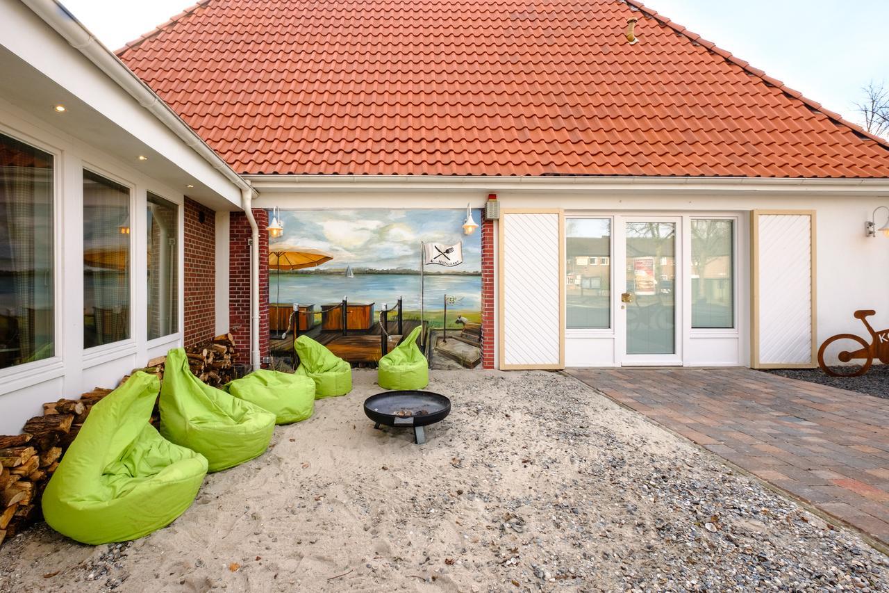 Das 53°Hotel Bad Zwischenahn Bagian luar foto